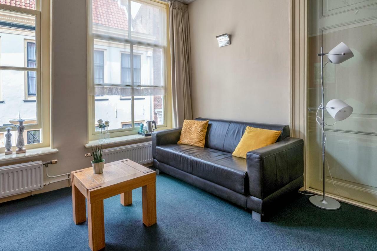 B&B Bij De Sassenpoort Zwolle  Extérieur photo