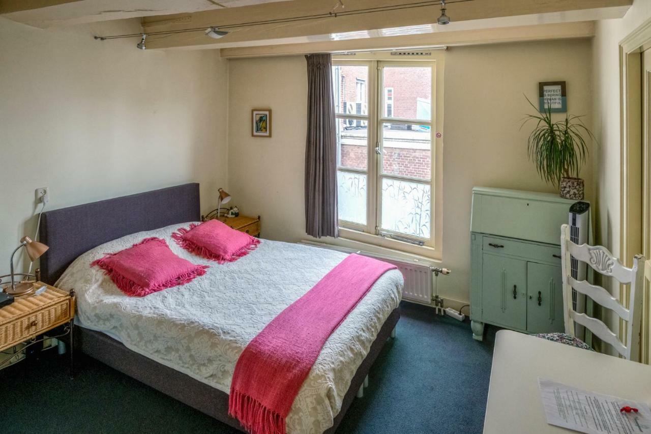 B&B Bij De Sassenpoort Zwolle  Extérieur photo